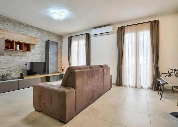 2 Bedroom St. Julians