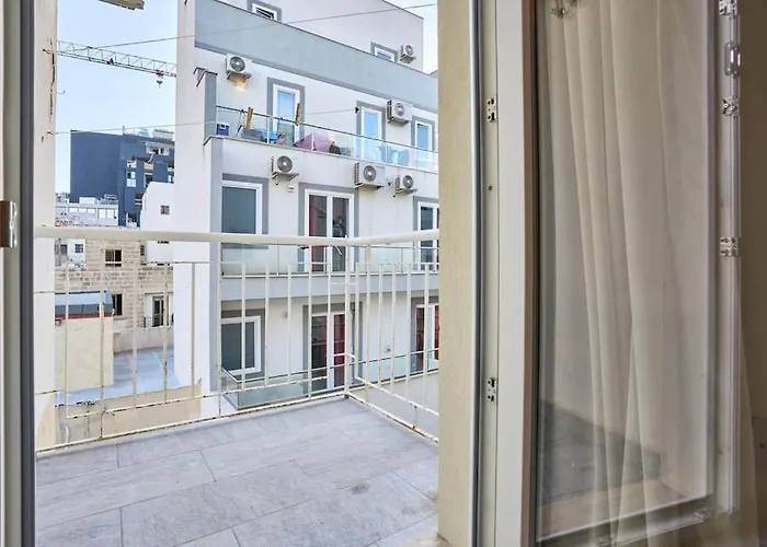 2 Bedroom St. Julians 아파트 *