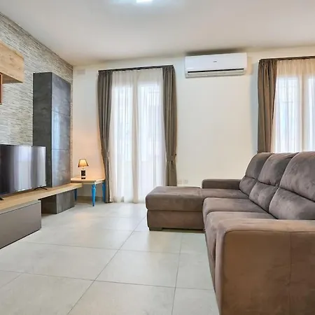 2 Bedroom St. Julians Saint Julian's