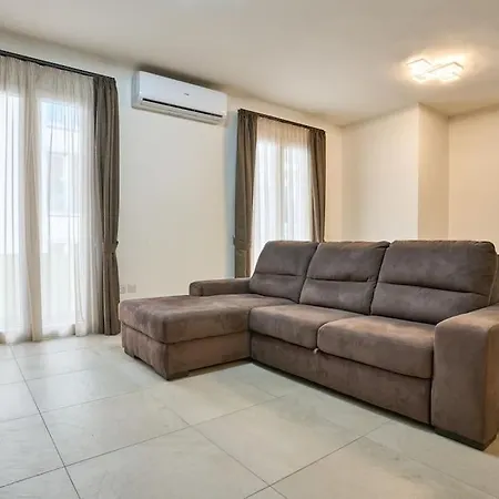 Apartamento 2 Bedroom St. Julians St. Julian's